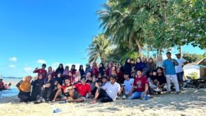 Perkuat Solidaritas dan Kekompakan, PAC LDII Rantebelu Gelar Family Gathering di Pantai Bonepute Luwu
